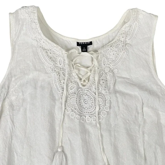 Torrid Top 2X Crochet Detail Lace Up Tank White Tassel Tie Flowy Sleeveless - Picture 2 of 12